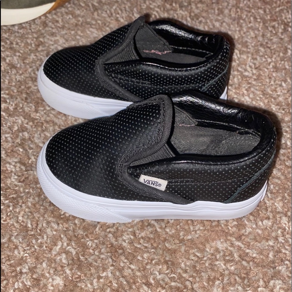 Vans black leather slip on sz 4